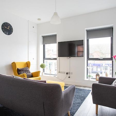 Modern Luxury Apartment, Sleeps 6, Best Location Belfast Eksteriør billede