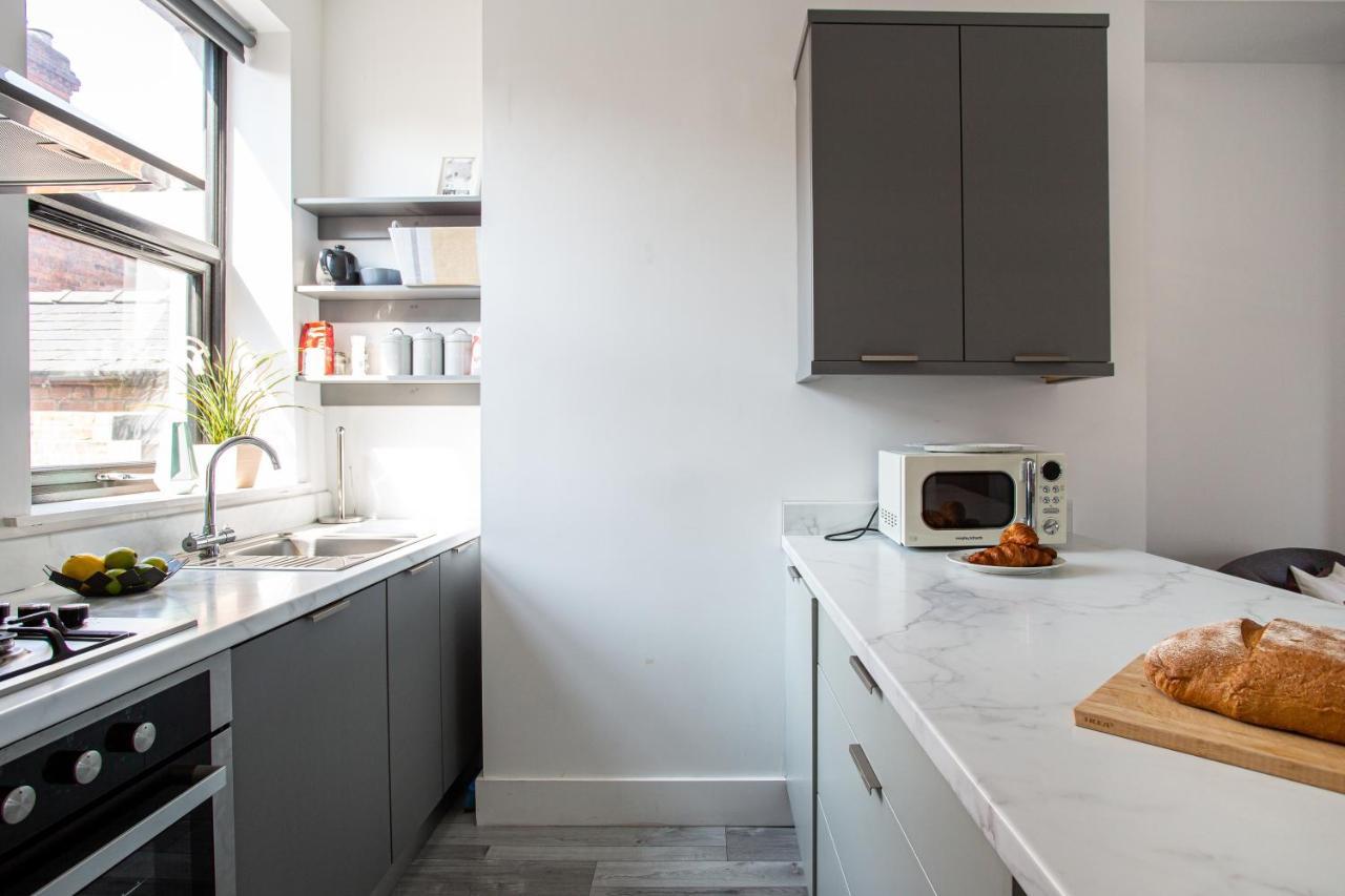 Modern Luxury Apartment, Sleeps 6, Best Location Belfast Eksteriør billede