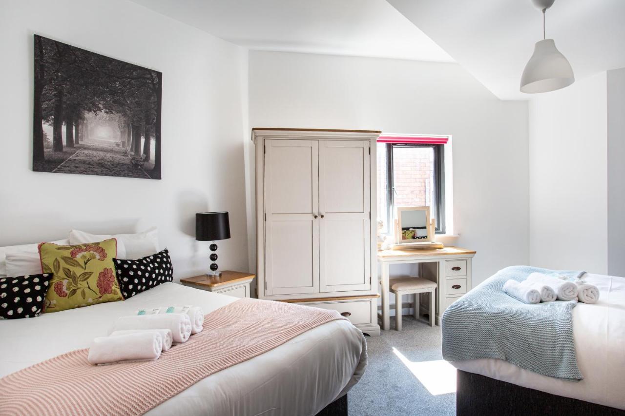 Modern Luxury Apartment, Sleeps 6, Best Location Belfast Eksteriør billede